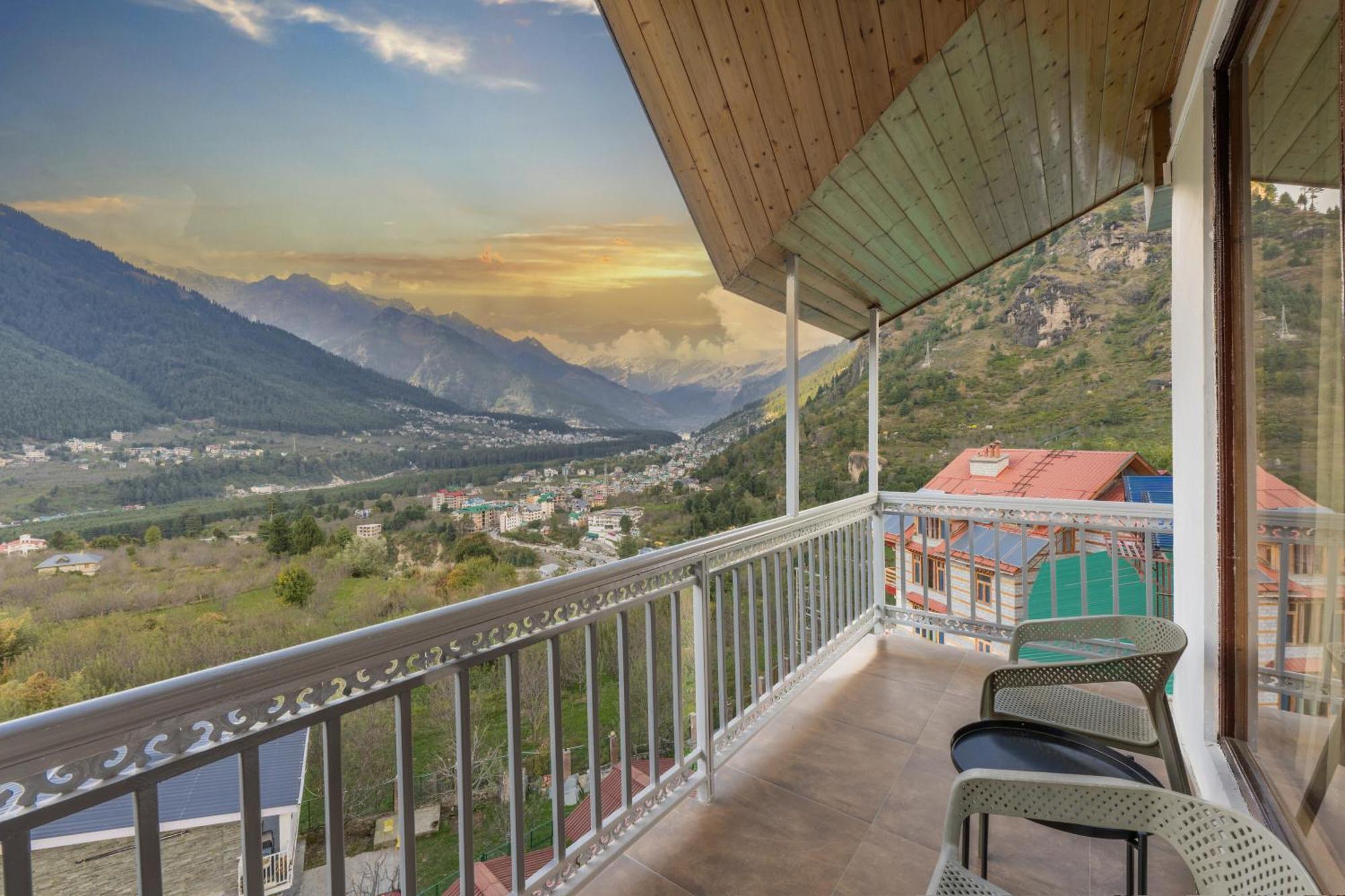 Hotel Echor Himalayan Heights Manali Exterior foto