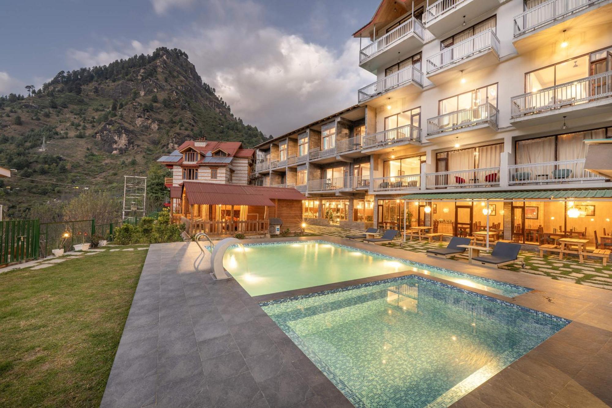 Hotel Echor Himalayan Heights Manali Exterior foto