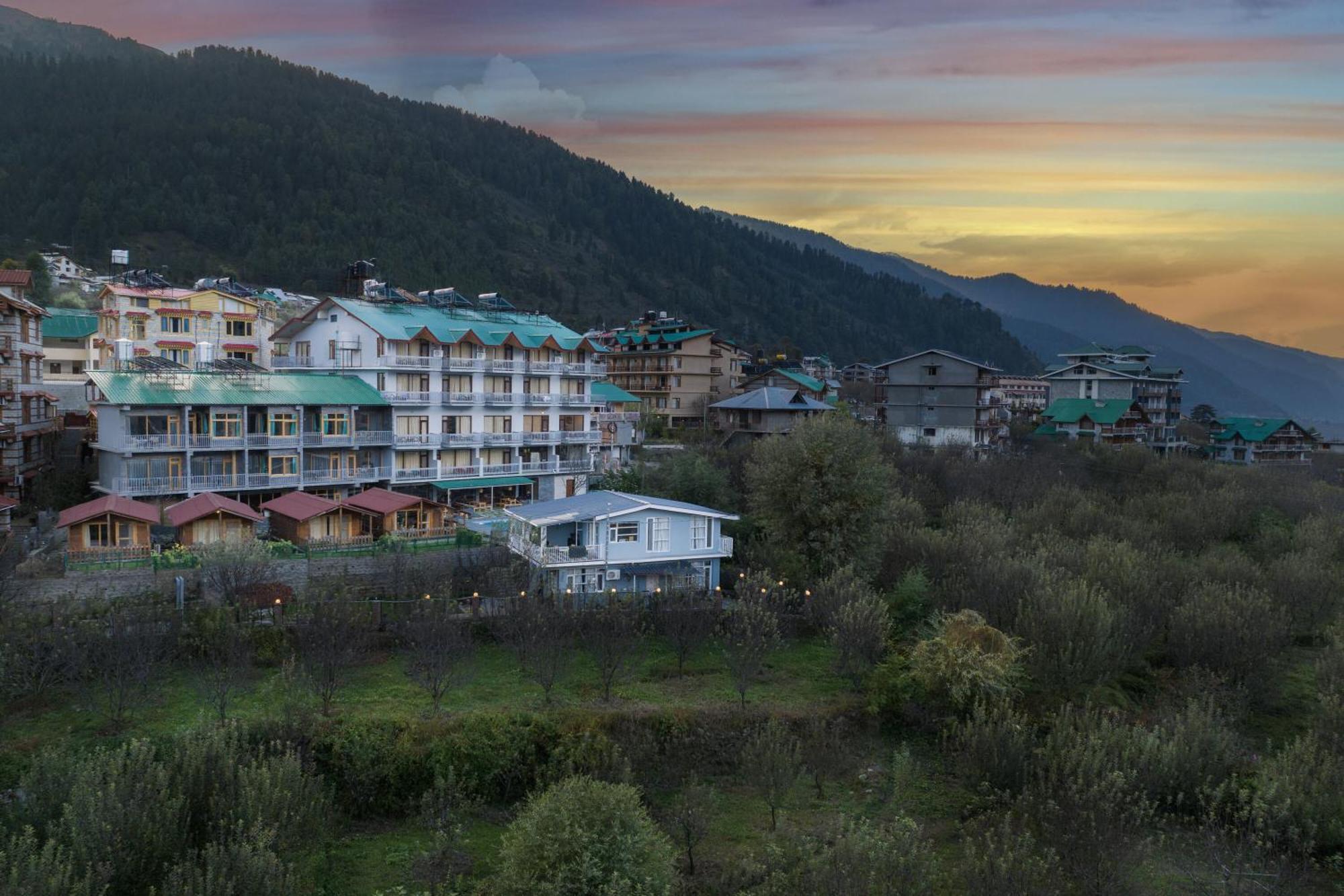 Hotel Echor Himalayan Heights Manali Exterior foto