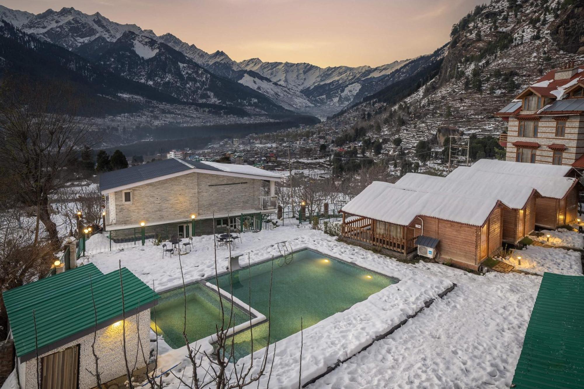 Hotel Echor Himalayan Heights Manali Exterior foto