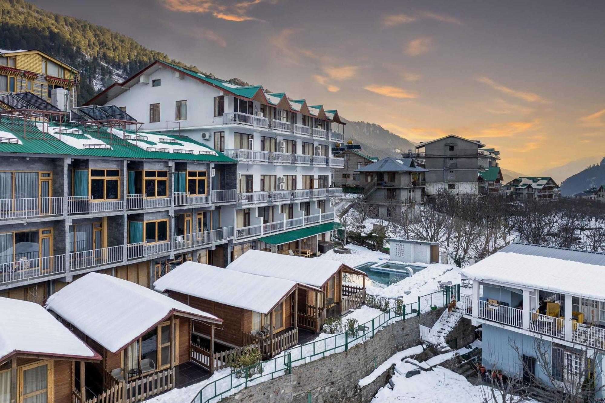 Hotel Echor Himalayan Heights Manali Exterior foto