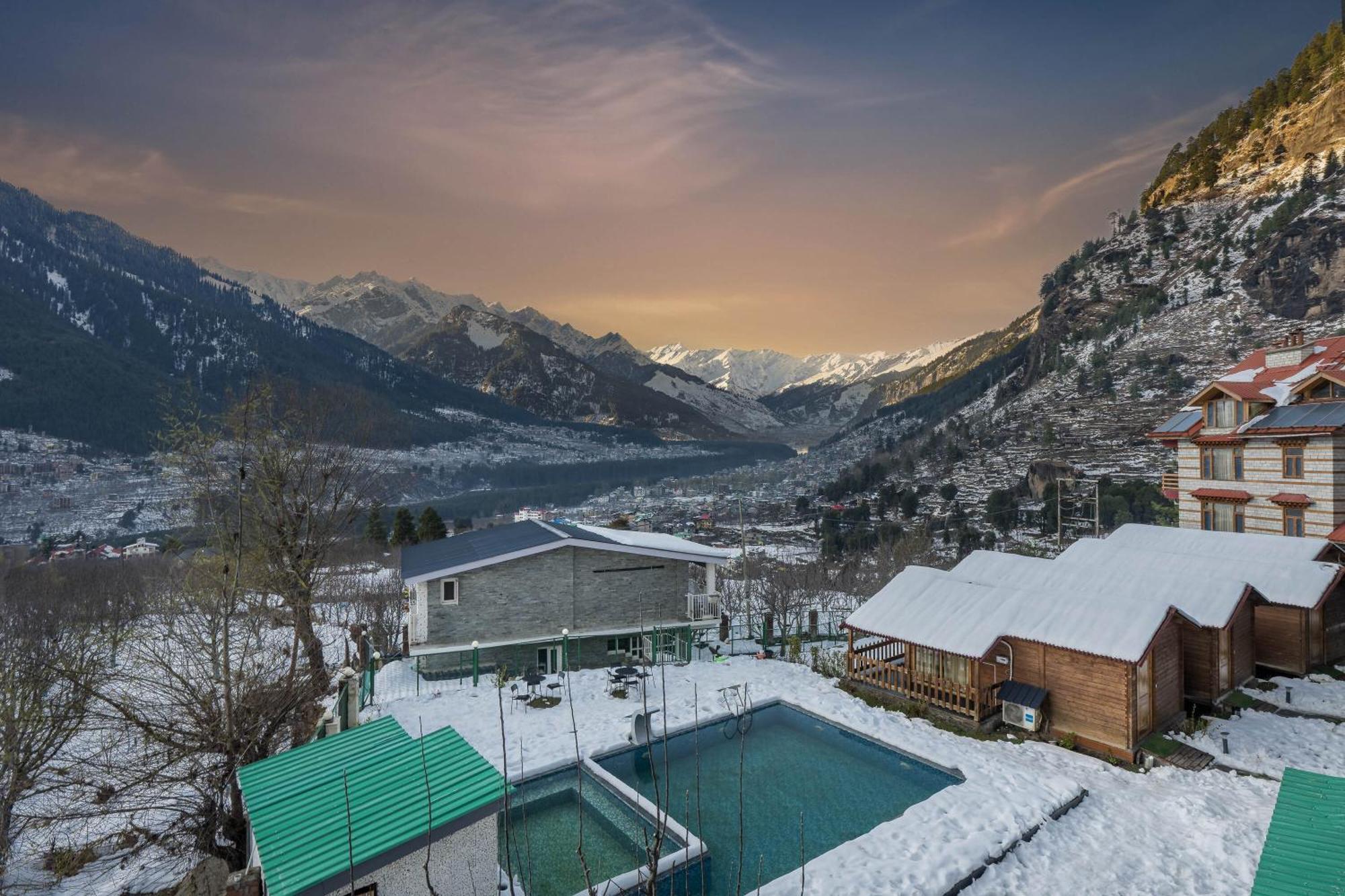 Hotel Echor Himalayan Heights Manali Exterior foto